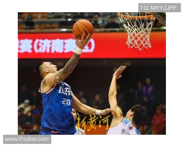 洛夫顿领衔上海险胜宁波王哲林表现出色助力球队终结对手四连败